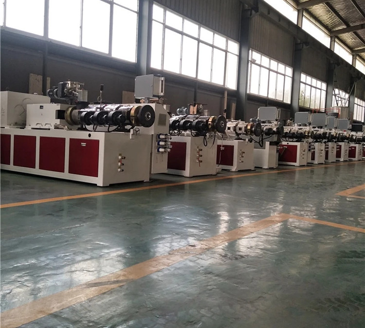 Conical Twin Screw Extruder5.jpg